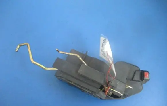 Hyundai Matrix Front door lock