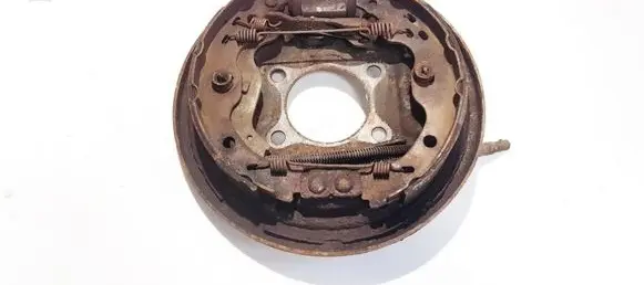 Suzuki SX4 Handbrake/parking brake pads 