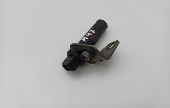 BMW 3 E46 Crankshaft position sensor 2243560