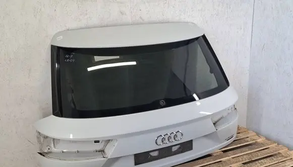Audi Q7 4M Tailgate/trunk/boot lid