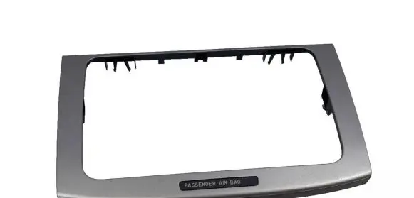 Radio/GPS head unit trim