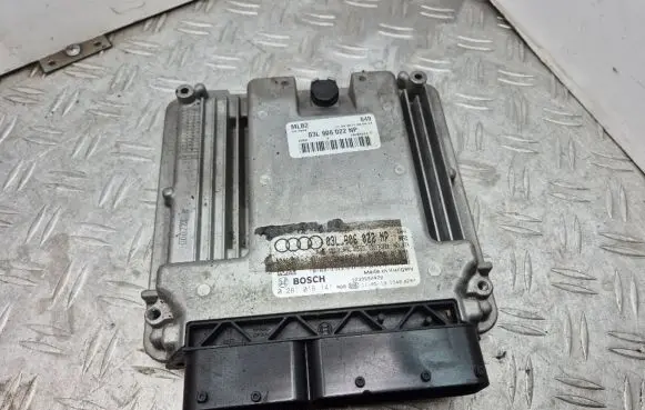 Audi A5 8T 8F Engine control unit/module 03L906022NP 0281016141