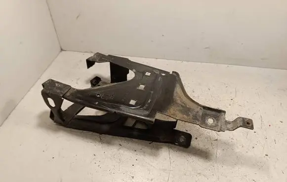 BMW 7 F01 F02 F03 F04 Radiator support slam panel bracket 081254080207