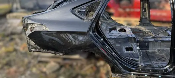 Hyundai Genesis Fender VSFWE243R243