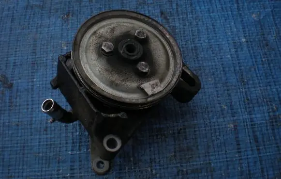 Fiat Linea Power steering pump 7681955140
