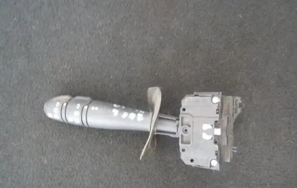 Renault Clio II Indicator stalk 