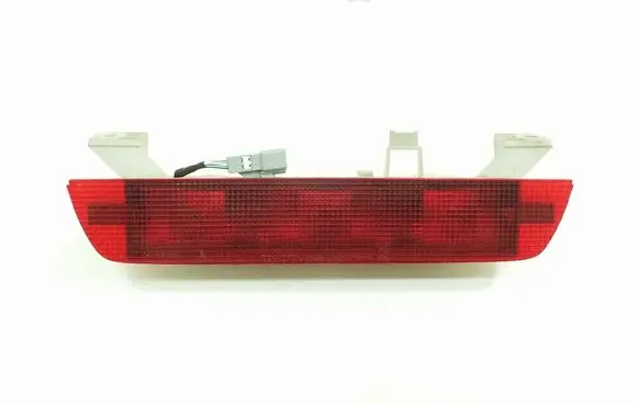 Toyota Land Cruiser (HDJ90) Third/center stoplight