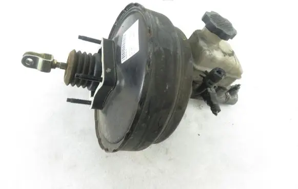 Hyundai Coupe Brake booster