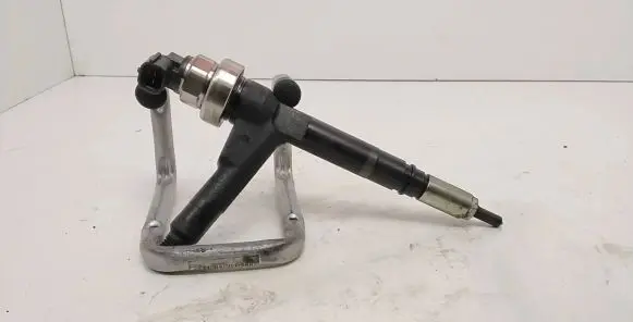 Opel Combo C Fuel injector 8973138612 32025 11E32025