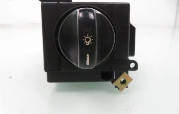 Mercedes-Benz A W168 Light switch 501733 1685450104