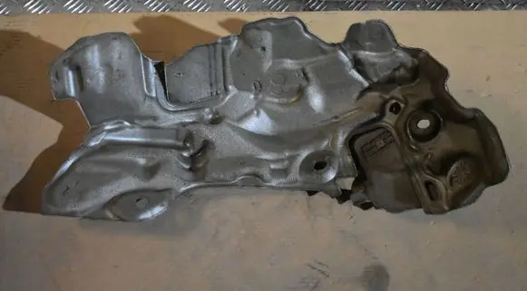 BMW X3 G01 Engine cover (trim) 8607143555525