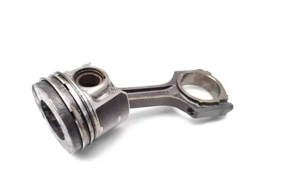 Ford Transit Courier Piston with connecting rod YMR6