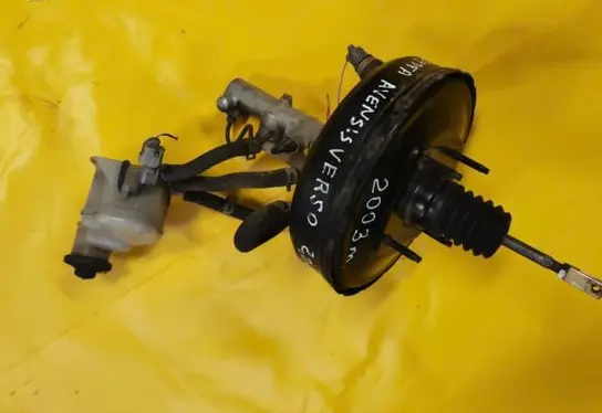 Toyota Avensis Verso Vacuum valve 
