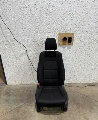 Hyundai Tucson TL Front passenger seat 