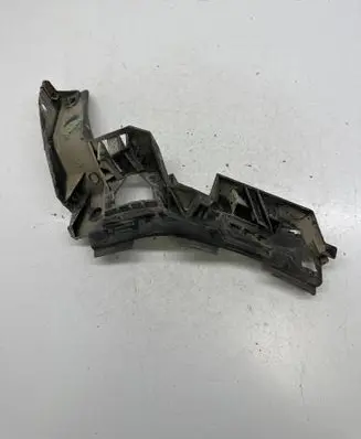 Volkswagen Golf Plus Rear bumper mounting bracket 5M0807393A
