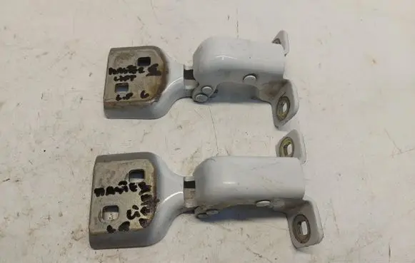 Renault Master III Front door upper hinge MAS3