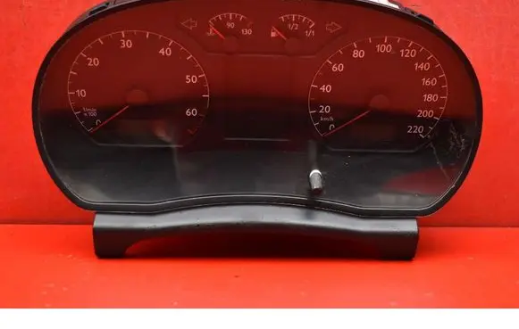 Volkswagen Polo Speedometer (instrument cluster) 6Q0920800P