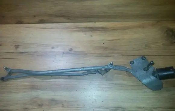 Renault 19 Front wiper linkage and motor 7700778795