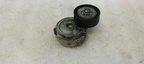 Land Rover Discovery Sport Belt tensioner pulley LR003651