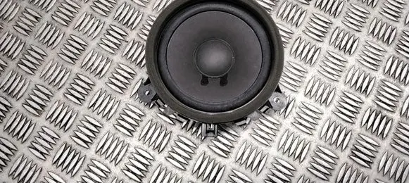 Volvo V70 Rear door speaker 30657445