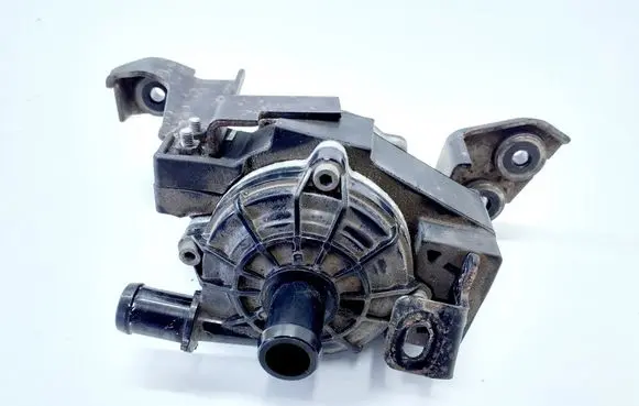 Renault Megane E-Tech Electric auxiliary coolant/water pump 215815MP1A
