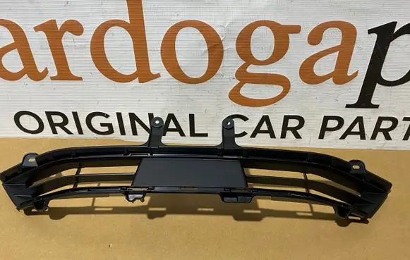 Toyota Prius xw60 Quarter panel pressure vent 5314147040