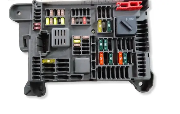 BMW X5 E70 Fuse module 693168704 518954021A