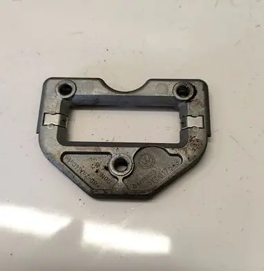Volkswagen Touran I Other exterior part 1T0817543