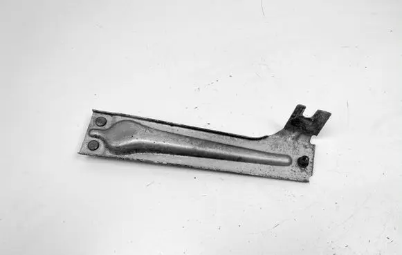 Audi A2 Fender mounting bracket 8Z0805458B