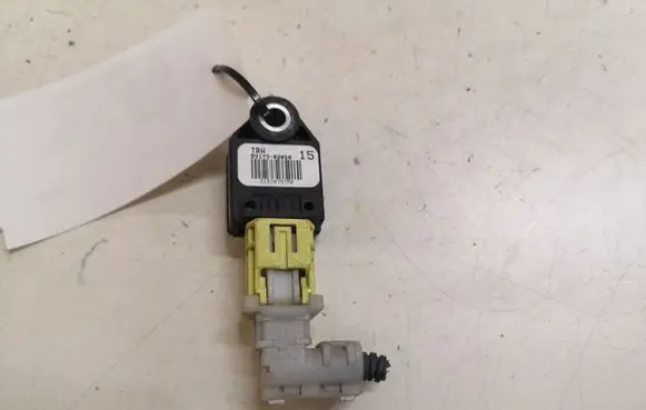 Toyota Auris 150 Airbag deployment crash/impact sensor 8917302050