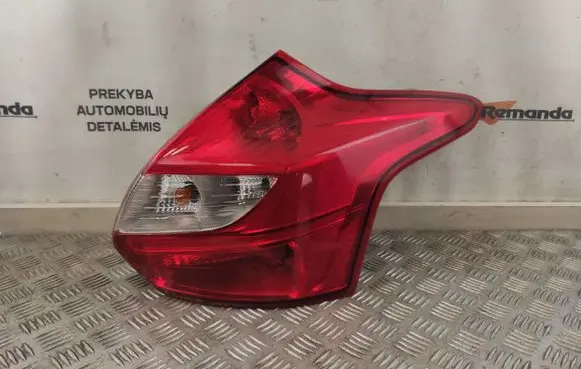 Ford Focus Rear/tail lights BM5113404