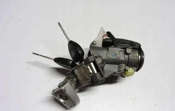 Toyota Auris 150 Ignition lock contact N0502965