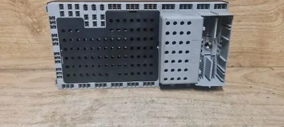 Volvo V70 Comfort/convenience module 8676284 8645716