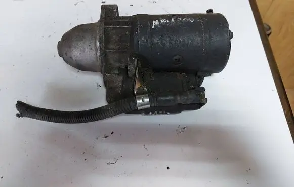 Mercedes-Benz E W210 Starter motor