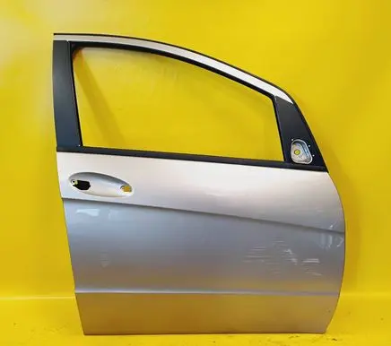 Mercedes-Benz A W169 Front door 