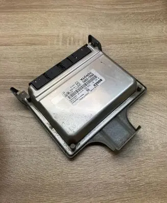 Toyota Yaris Engine control unit/module ECU 8966152891 0281011649