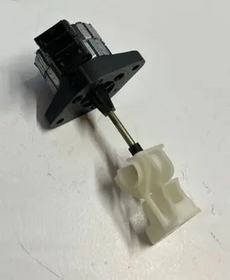 BMW X5 E53 Headlight level adjustment motor 8352206 72774900