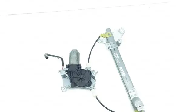 Nissan Qashqai Rear door window regulator with motor 402190A