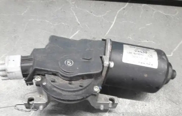 Toyota Avensis T250 Wiper motor