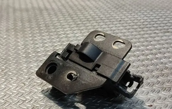 Volkswagen Crafter Rear door lock A9067400035