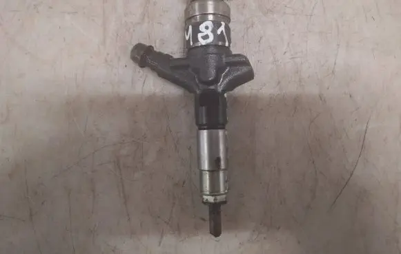 Subaru Forester SH Fuel injector 6613AA030