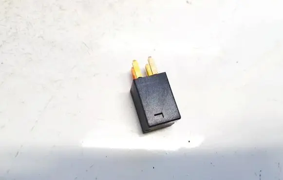 Mitsubishi Lancer Other relay MR538851 2125D61 MR5388512125D61