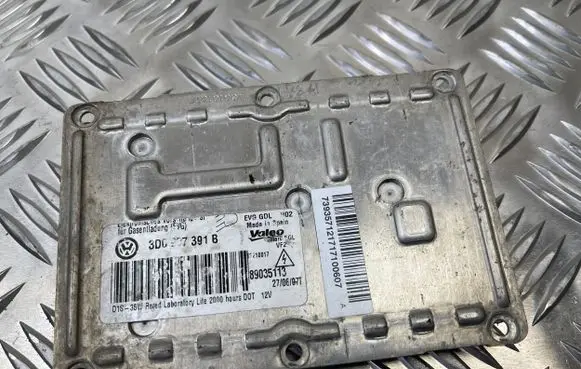 Volkswagen PASSAT B6 Headlight ballast module Xenon 3D0907391B 89035113