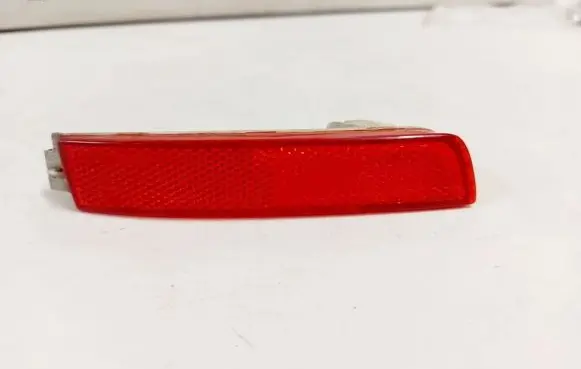 Nissan Juke I F15 Rear tail light reflector 250-52461