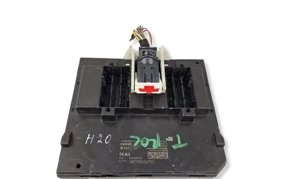 Volkswagen T-Roc Other control units/modules 5Q0937084DM BCMPQ37H