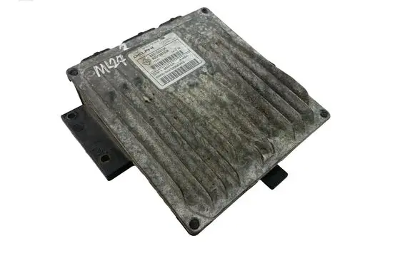 Dacia Duster Engine control unit/module 8201002106 8201083336