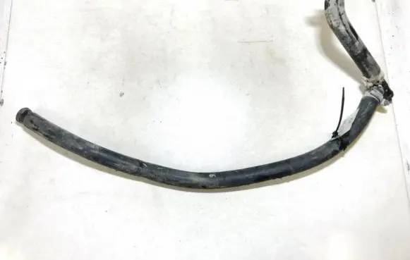 Subaru Forester SF Engine coolant pipe/hose