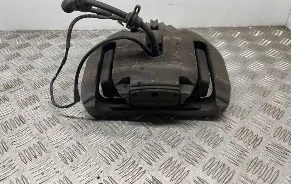 BMW 5 F10 F11 Front brake caliper