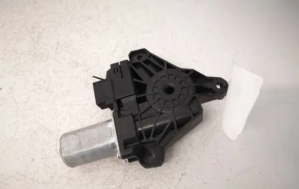 Mercedes-Benz GLC X253 C253 Rear door window regulator motor A2139060602