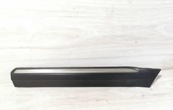 BMW 7 E32 Rear fender molding trim 1908682